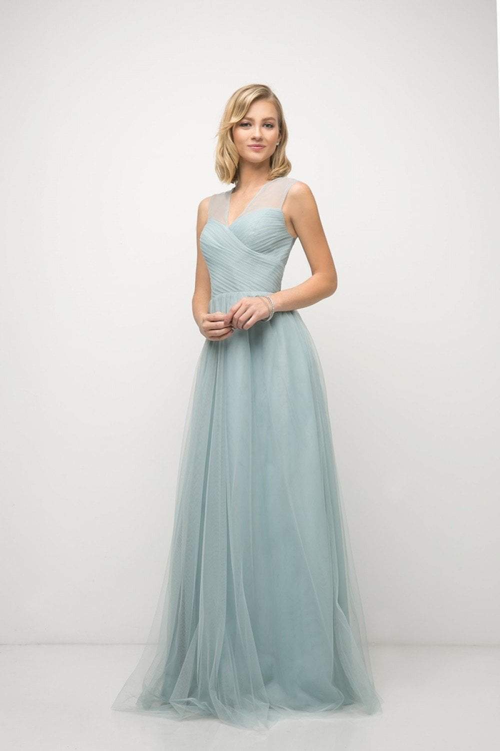 Robe trapèze sans manches à haut plissé