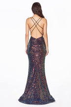 Robe de soirée longue, cintrée et sans manches
