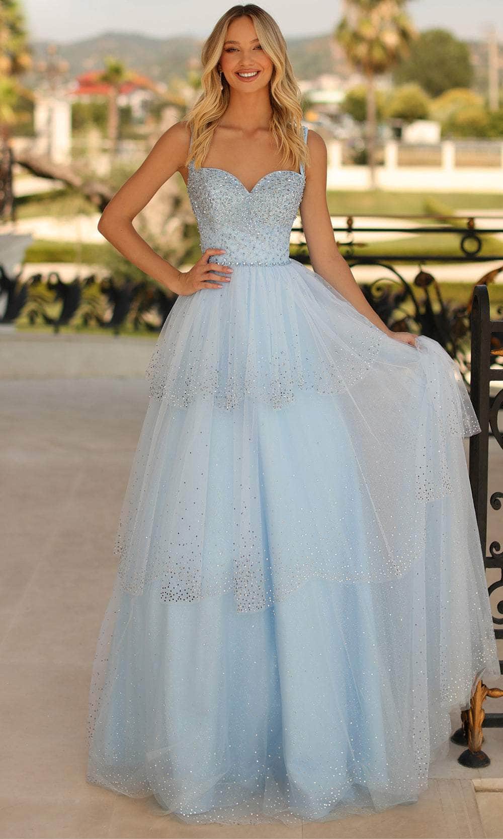 Robe de soirée à volants décolleté en cœur