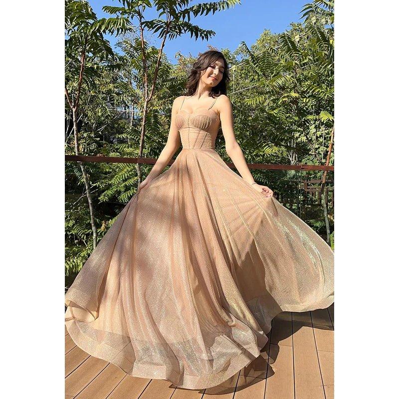 Robe de bal de fin d'année classique et intemporelle à bretelles spaghetti en tulle scintillant, coupe trapèze