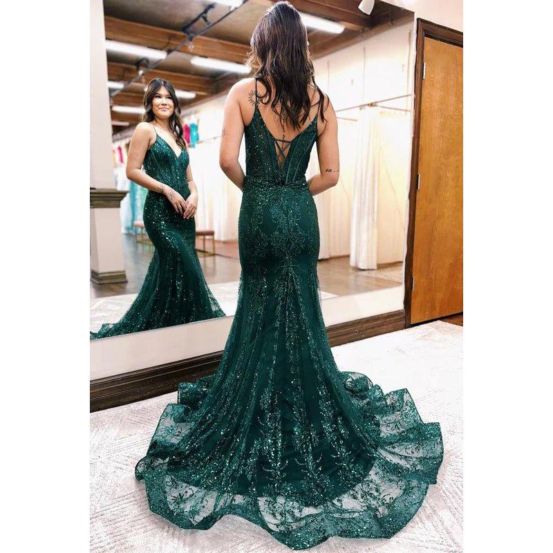 Robe de bal sirène classique et intemporelle à bretelles spaghetti, col en V, trompette, paillettes