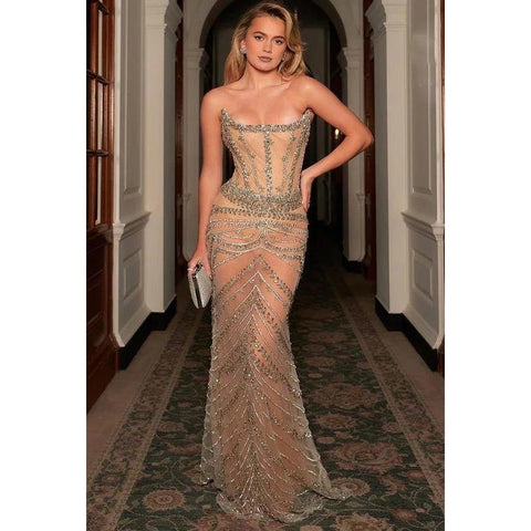 Vestido de fiesta de noche con corte tubo, sin mangas, con hombros descubiertos y brillantes, de alta costura y ornamentado.