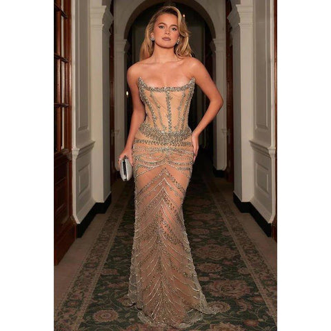 Vestido de fiesta de noche con corte tubo, sin mangas, con hombros descubiertos y brillantes, de alta costura y ornamentado.