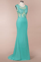 Robe de soirée longue sirène en mousseline à col rond et applications de dentelle, sans manches