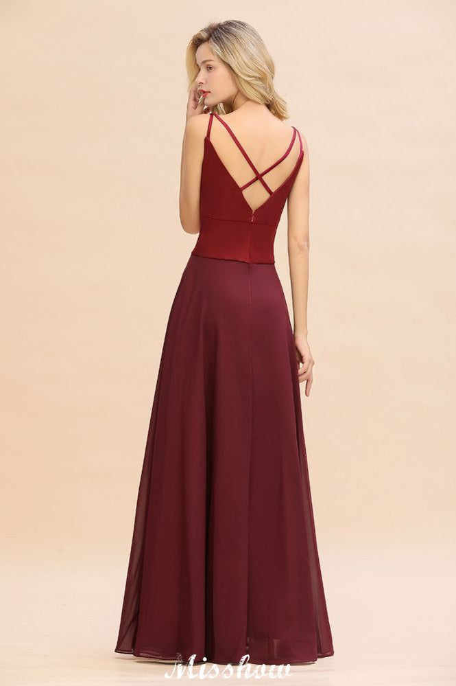 Vestido de noche largo de satén color burdeos con espalda cruzada y escote sin espalda para dama de honor