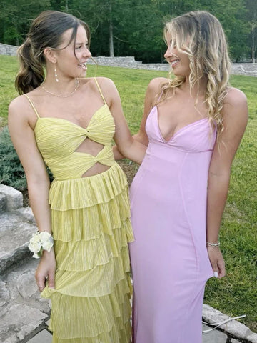 Curitis | Robe de soirée longue jaune à bretelles spaghetti, décolleté en goutte d'eau et volants étagés 