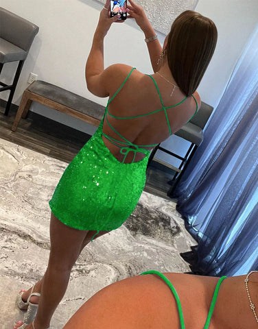 Robe de bal à sequins à col rond