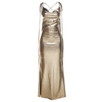 Vestido de noche ajustado de corte ajustado, con escote barco, espalda descubierta y tejido metalizado, ideal para primavera y verano. 