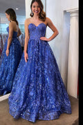 Robes longues en dentelle à sequins bleus à décolleté cœur
