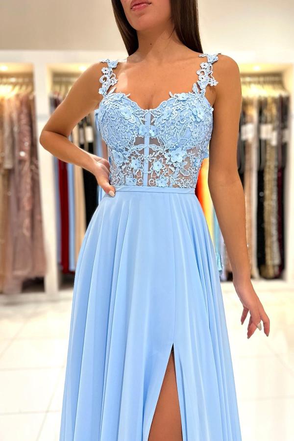 Robe de bal longue bleu ciel sans manches, fendue et ornée d'appliques