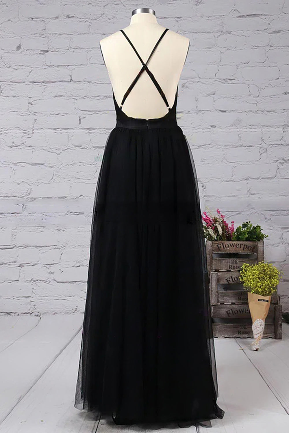 Deep V-neck Tulle Prom Dress