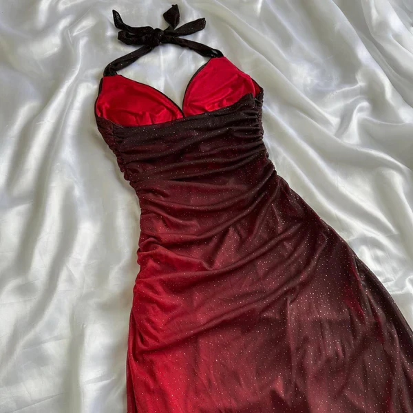 Robe de soirée longue sexy rouge ombrée à col en V en mousseline, dos nu, Y7485