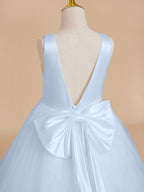 Vestido clásico blanco de corte A sin mangas para niña de las flores, de satén y tul 