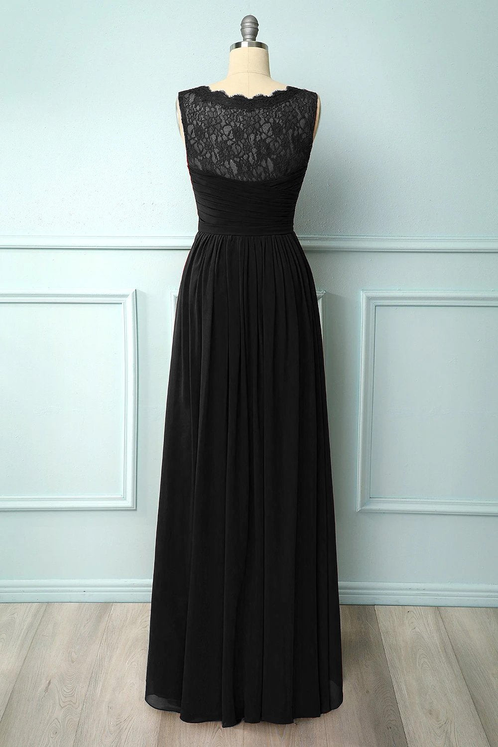 Vestido largo de dama de honor con escote en V