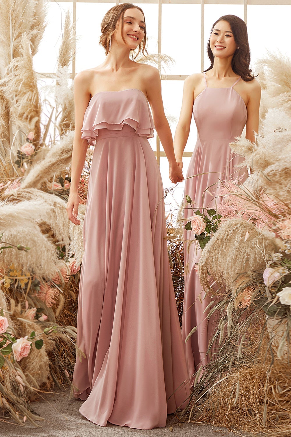 Robe de demoiselle d'honneur élégante en mousseline sans bretelles