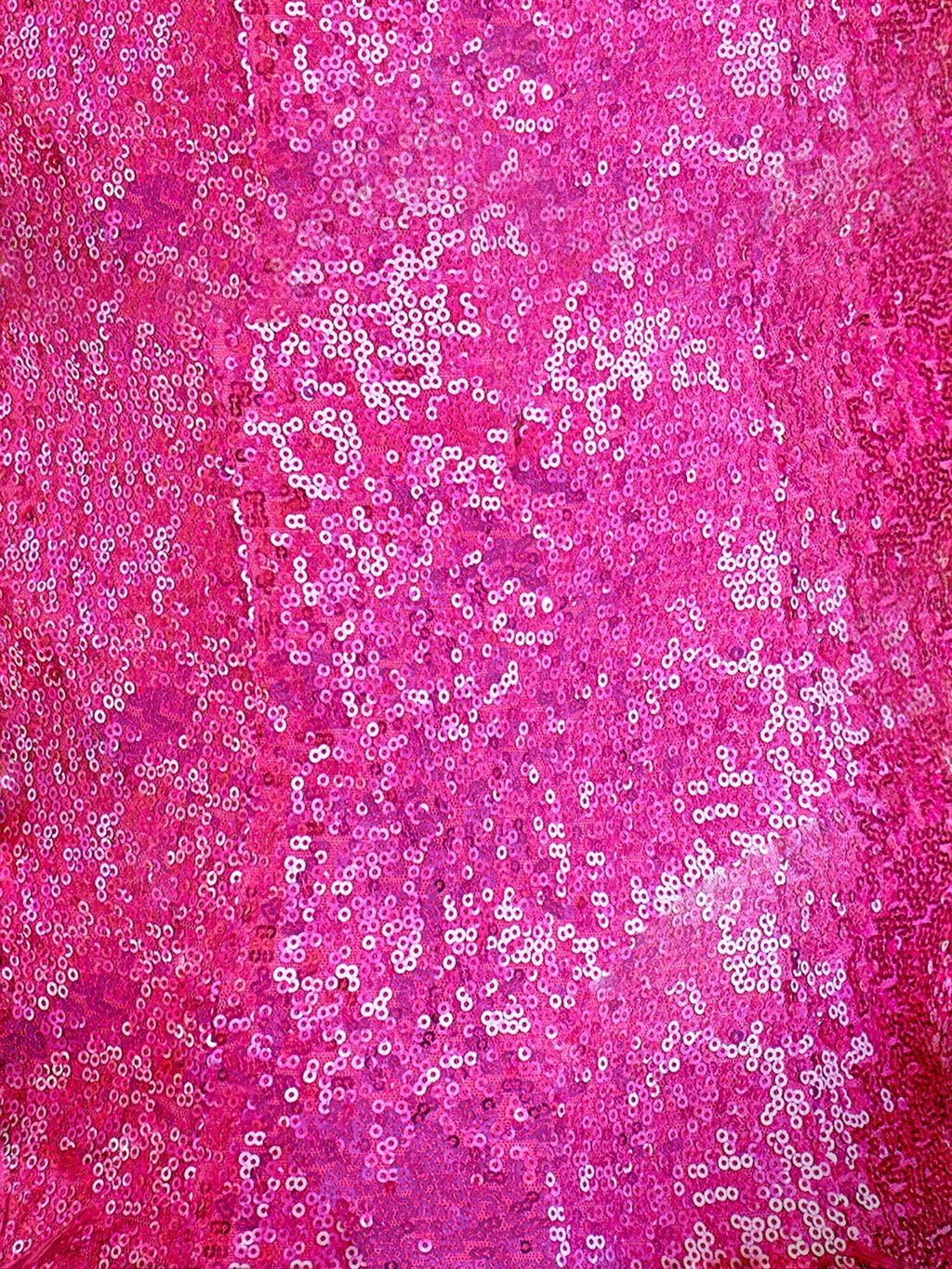 Vestido corto ajustado de lentejuelas rosa chicle con escote en V para baile de bienvenida