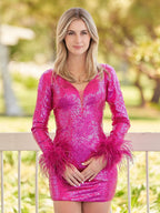 Vestido corto ajustado de lentejuelas rosa chicle con escote en V para baile de bienvenida