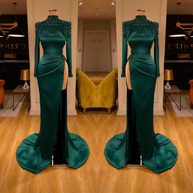 Robe de bal sirène vert foncé ornée de perles et de perles, manches longues fendues