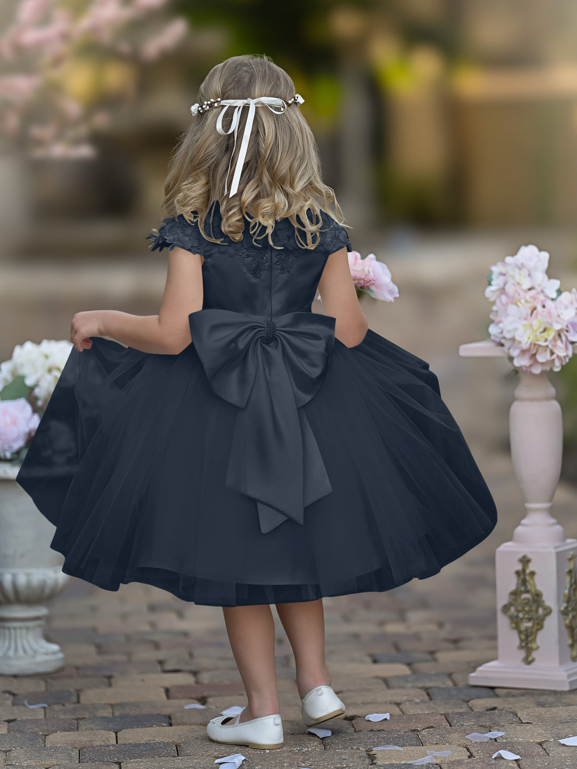 Vestido de niña de las flores de la Primera Comunión, color marfil, de tul satinado hasta la rodilla 