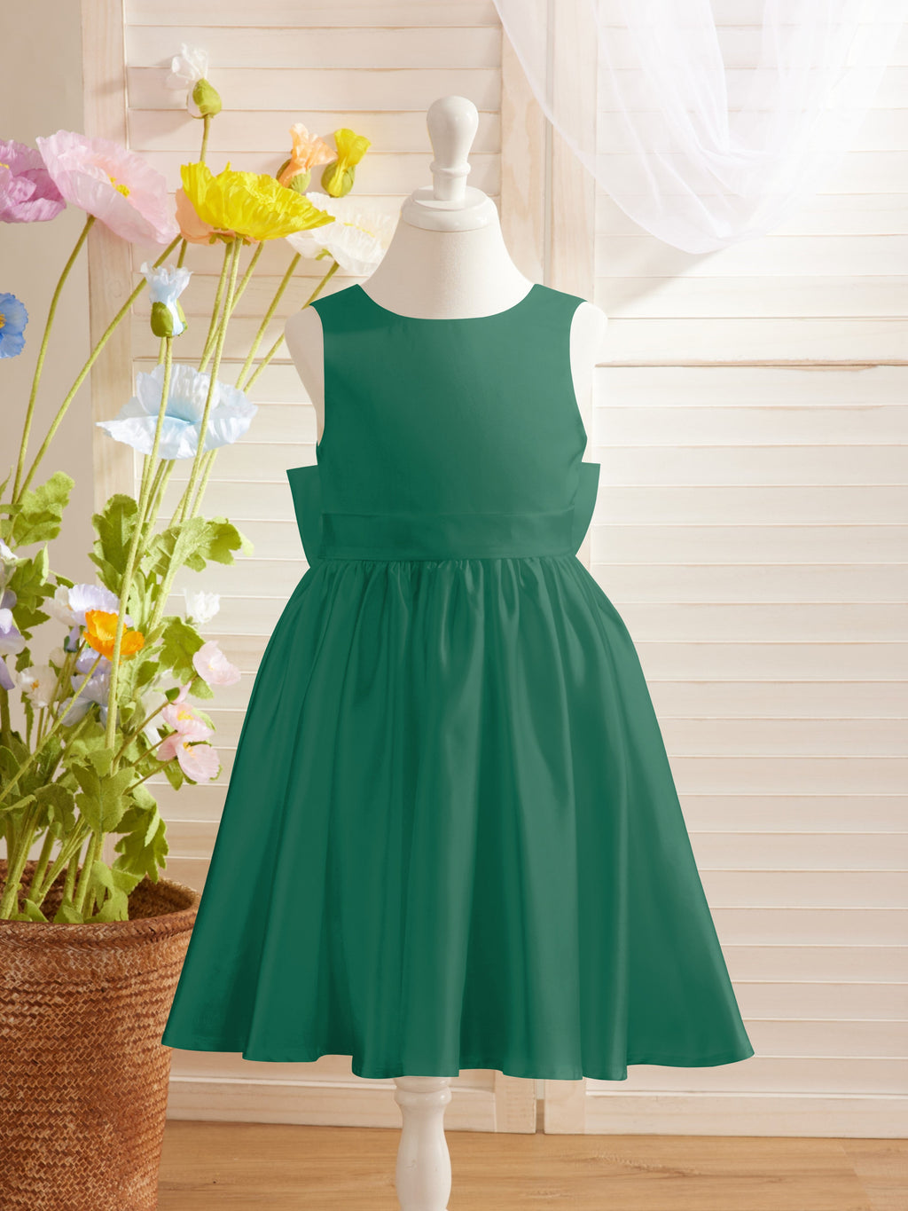 Elegante vestido de niña de las flores de satén con corte en A, espalda en V y lazo, hasta la rodilla 