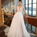 Appliques Wedding Dresses For Women Sexy Backless V-neck Bridal Gown Spaghetti Strap Elegant Bohemian Princess Dress