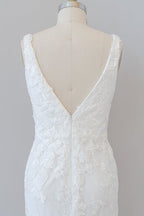 Deep V-neck Appliques Tulle Mermaid Elegant Wedding Dresses