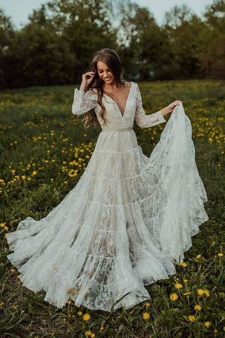 Robe de mariée bohème à décolleté plongeant et manches longues, style rustique WD373