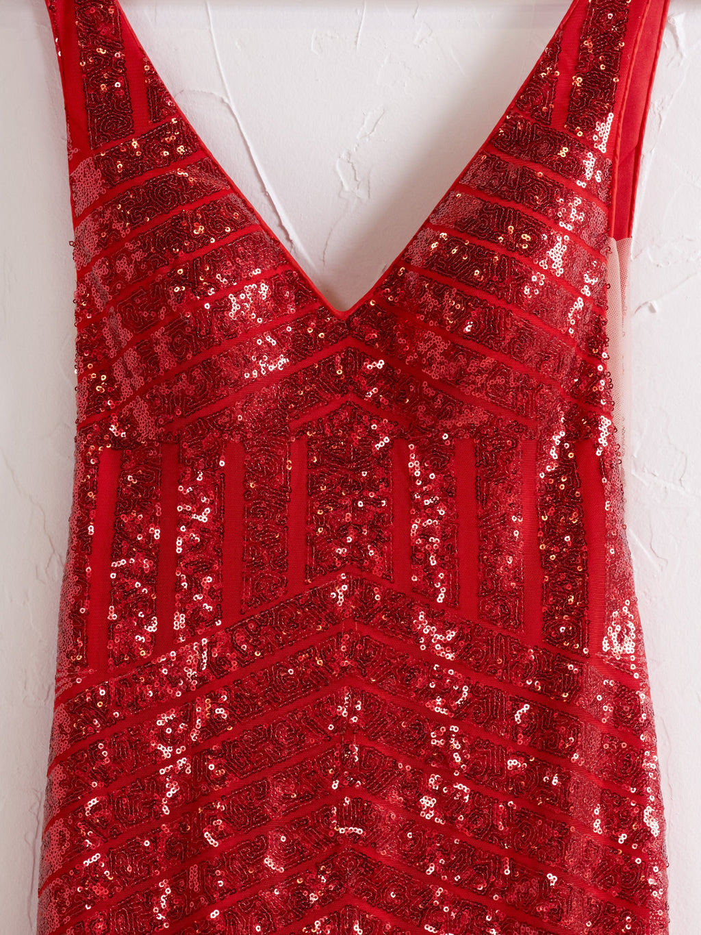 Nina | Robe de bal longue sirène rose à sequins et décolleté plongeant en V | Robe de bal longue à sequins et col V profond Nina