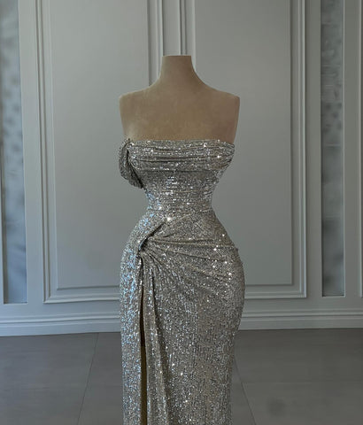 Robe de bal de créateur sans manches, à volants et bretelles fines, à paillettes