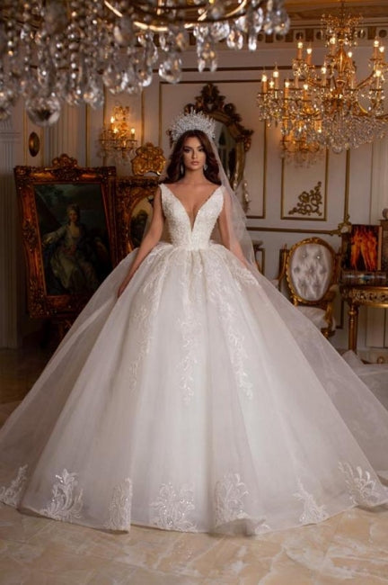 Vestido de novia largo de corte A, sin mangas, con apliques y encaje, de diseñador.