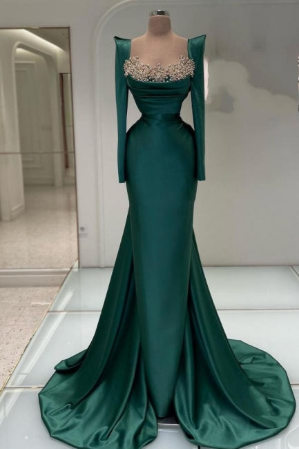 Robe de bal sirène longue vert foncé à perles et manches longues