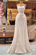 Robe de bal sirène longue ivoire sans bretelles avec paillettes, de créateur