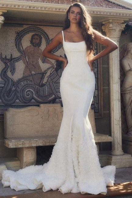 Robe de mariée sirène blanche longue en satin à fines bretelles, de créateur