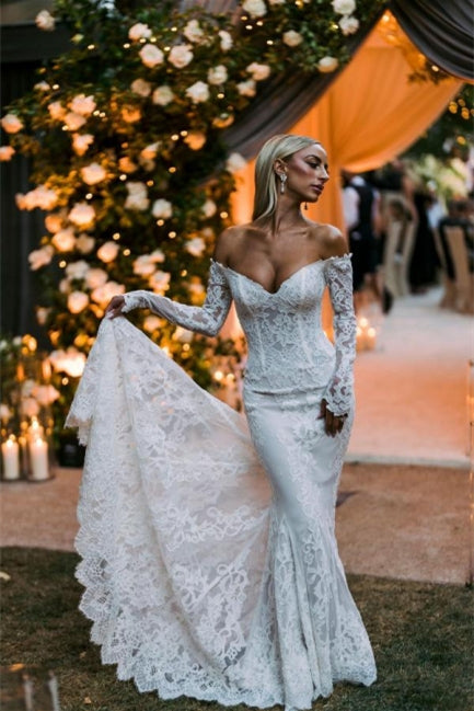 Vestidos de novia de sirena de diseñador, con hombros descubiertos y mangas largas, con encaje.