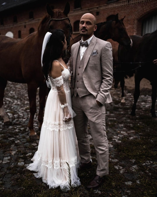 Robes de mariée de créateurs en dentelle | Robes de mariée fourreau