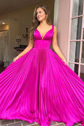 Vestido largo de fiesta plisado fucsia con escote en V y corte en A