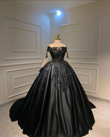 Nouvelle robe de bal en satin noir à manches longues Y1479