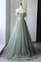 Drusilla | Robe de bal princesse en tulle brodé, épaules dénudées, couleur sauge 