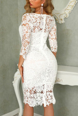 Chic Ivory Long Sleeves Knee Length Lace Homecoming Dresses
