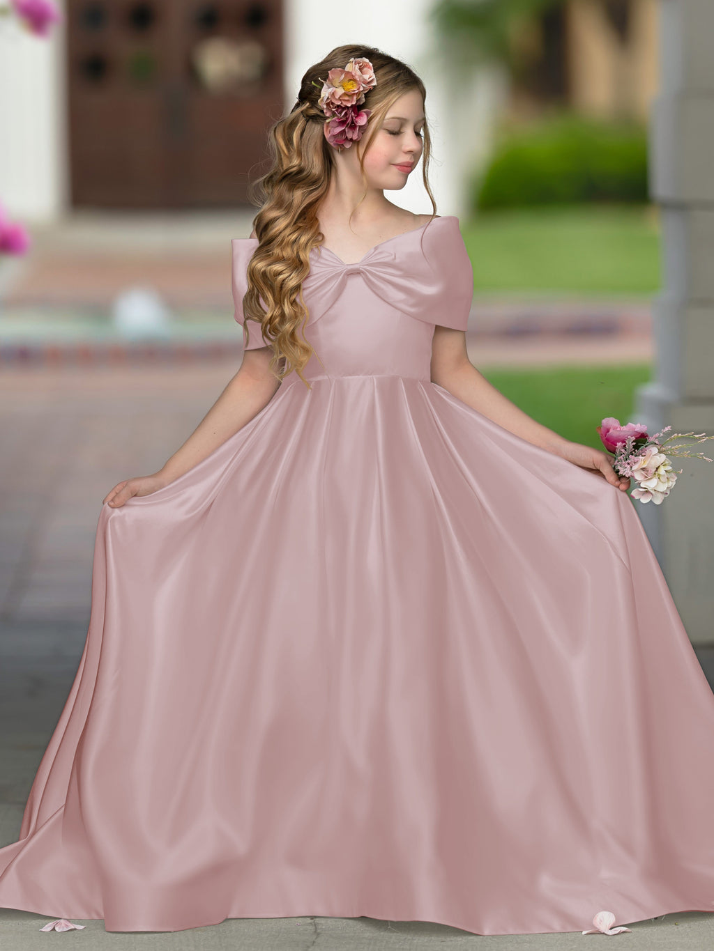Robe de bal princesse élégante en satin ivoire avec traîne et nœud pour demoiselles d'honneur 