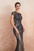 Vestido largo de fiesta de sirena con cuentas y mangas cortas