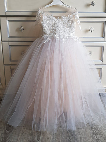 Vestido de princesa para niñas con detalles de encaje 