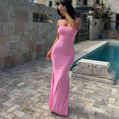 Robe de soirée sexy dos nu à lacets et col montant 