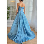 Robe de soirée en satin, coupe trapèze, sans bretelles, avec fente latérale 