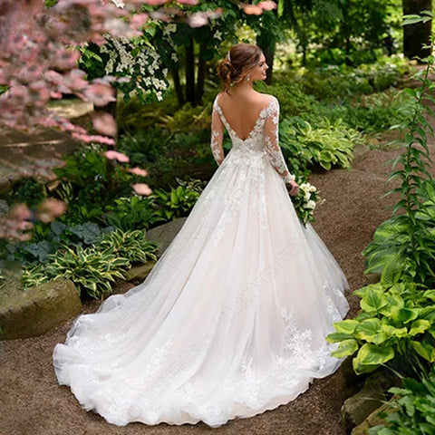 Robes de mariée vintage pour femmes, ornées d'appliques, manches longues, dos nu, coupe trapèze. 