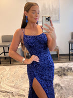 Vestido de fiesta largo de lentejuelas con tirantes finos estilo sirena