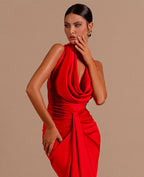 Vestido de fiesta sirena sin mangas con escote halter y atrevida espalda descubierta