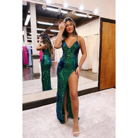 Elegant & Luxurious Spaghetti Straps V-Neck Side Slit Sheath Party Prom Dress With Applique