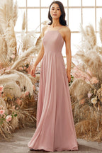 Robe de demoiselle d'honneur en mousseline rose poudré