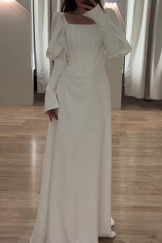 Robes de soirée élégantes à volants et col carré, unies, portées par des célébrités 